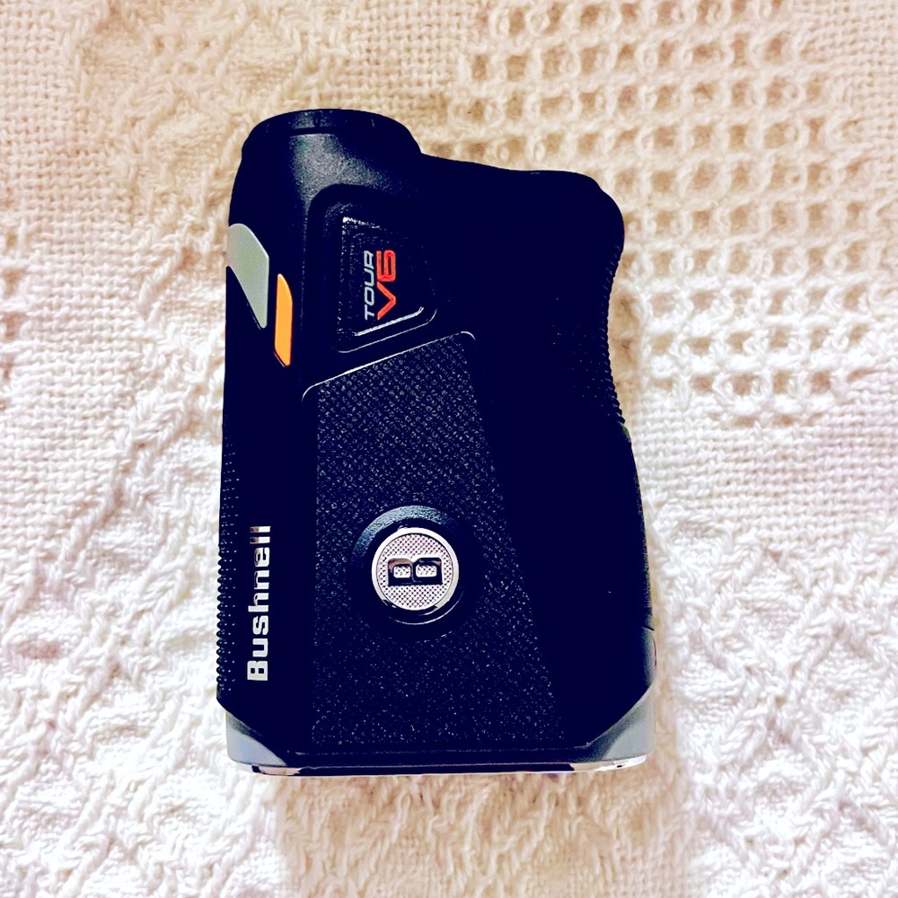 The Bushnell V6 Shift Golf Laser Rangefinder helps you take your best shot.